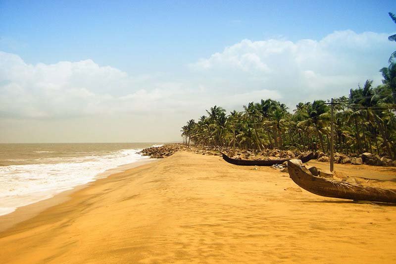 Wonderful yet Lesser Known Beaches of Kerala, most beautiful beach in kerala, kerala beaches resorts, kerala beaches photos, best beaches in kerala for swimming, kovalam india beach, kerala beaches honeymoon, alleppey india beach, varkala india beach, kannur india beach, mararikulam beach,