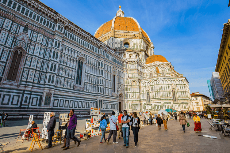 Palazzo Vecchio in Florence, Italy - 5 Safe yet Fun Tourist Attractions for the Solo Woman Traveler
