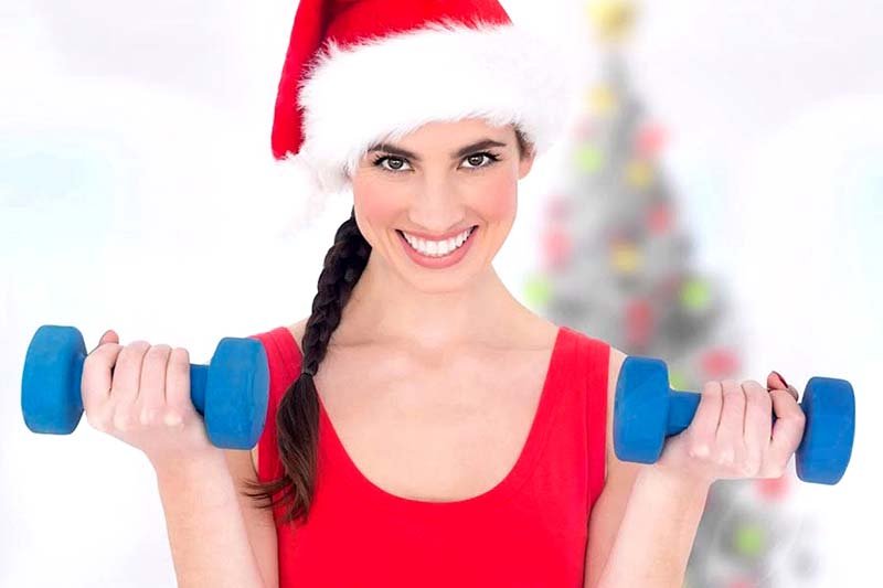 How to Keep in Shape this Christmas Season, holiday workout tips, holiday fitness motivation quotes, staying active during the holidays, ways to stay healthy during the holidays, keeping fit during christmas, working out during the holidays, fit christmas, holiday fitness tips,