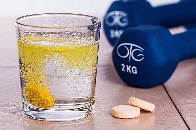 Workout Supplements: The Pros and Cons for Your Fitness, pros and cons of supplements for muscles, pre workout advantages and disadvantages, benefits of not taking pre workout, pros and cons of c4 pre workout, benefits of pre workout, negative effects of pre workout supplements, pros and cons of pre workout bodybuilding, advantages and disadvantages of supplements,