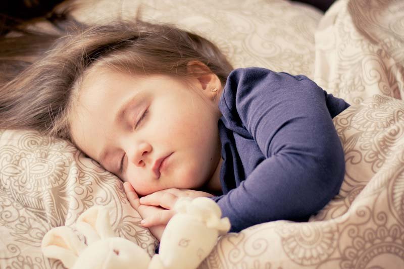 How to help kids fall asleep