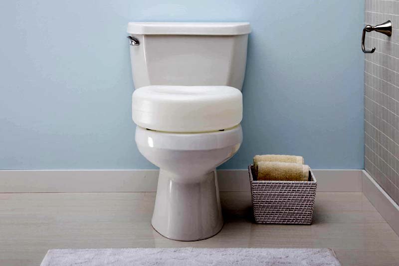 Top Raised Toilet Seats that provide a comfort level