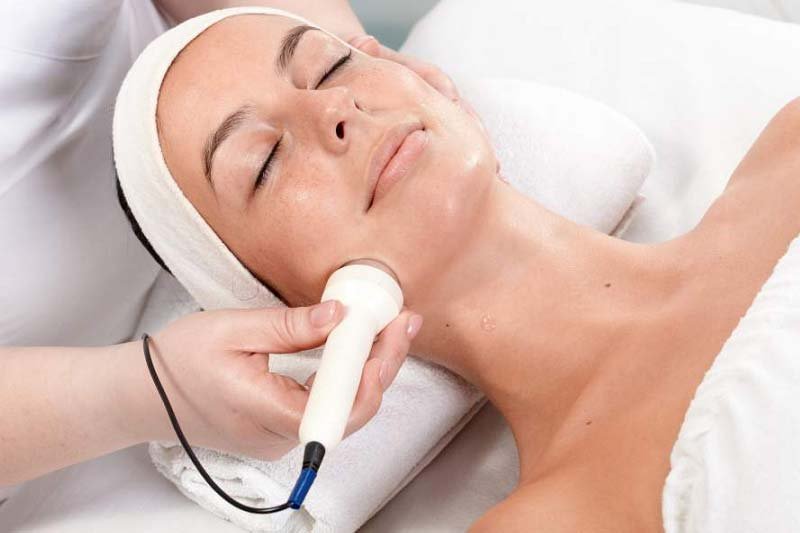 Getting Younger Looking Skin with Tightening Machine