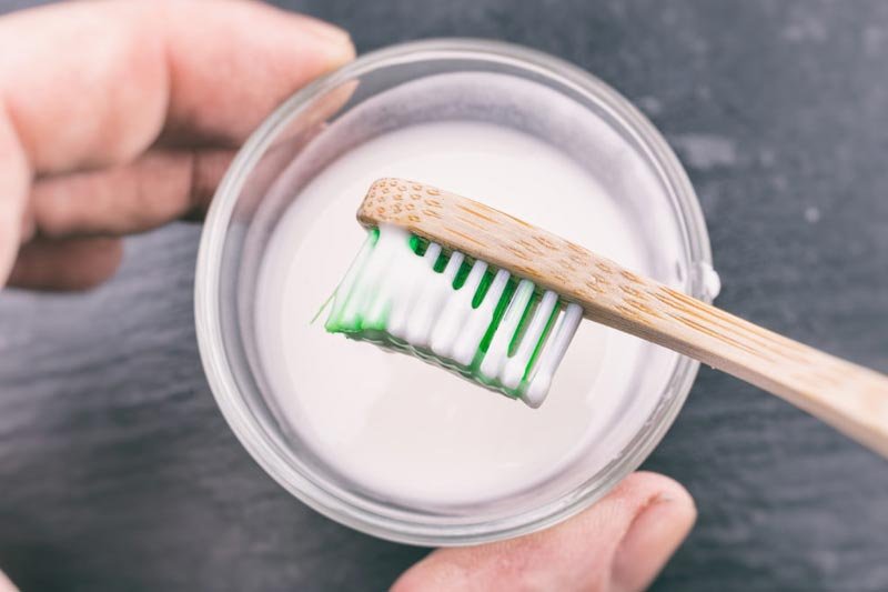 Is Baking Soda an Effective Way to Clean Teeth?