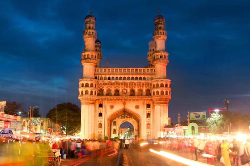 A first-timer tourist's guide to all the information regarding Hyderabad