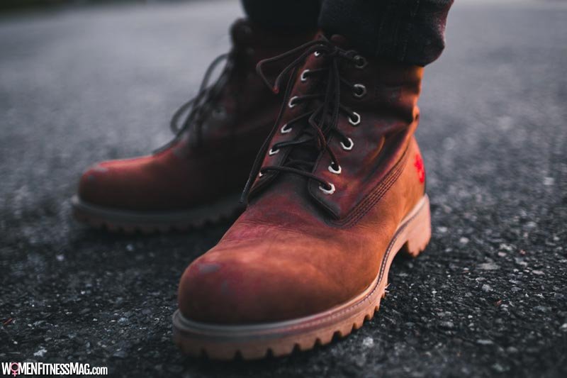 Lace-up Boots