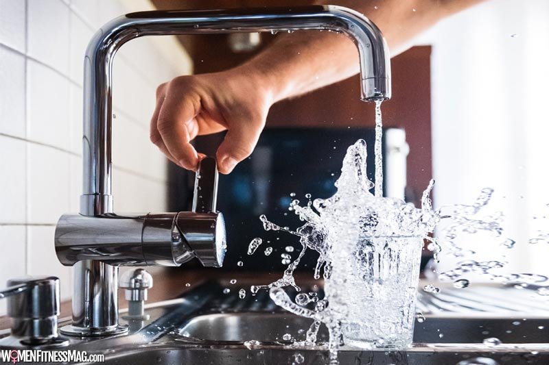 3 Easy Methods to Ionize Tap Water for Your Home Workouts