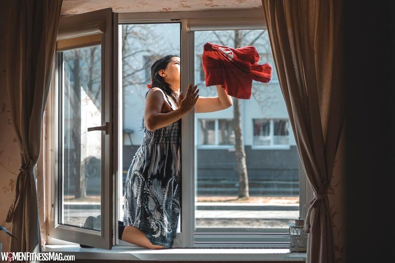 8 Window Cleaning Tips for the Cleanest Windows Ever