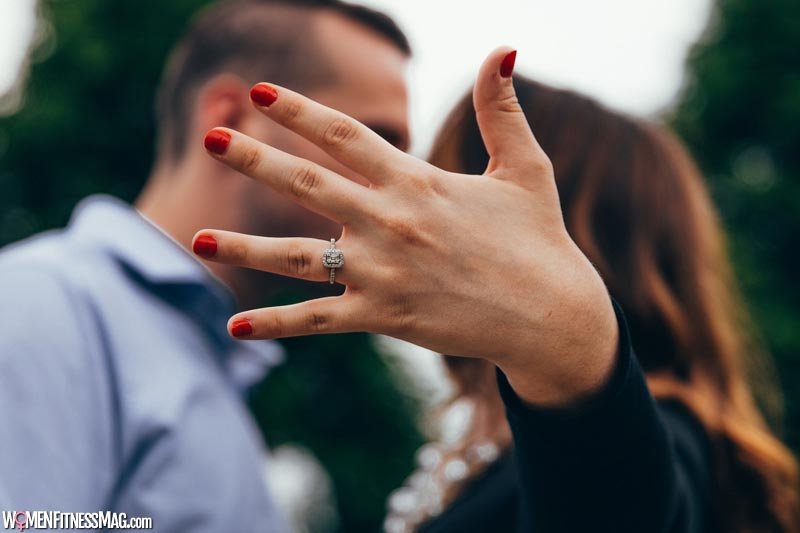 Engagement Ring Buying Guide On A Budget