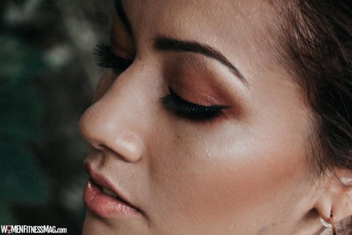 How To Get Longer Eyelashes With Careprost, Where To Buy