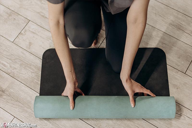 The Ultimate Guide to Choosing a Yoga Mat