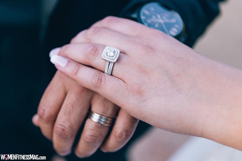 Buying An Engagement Ring: 6 Essential Pointers