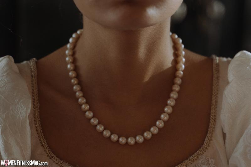 Best Occasions to Give a Pearl Necklace