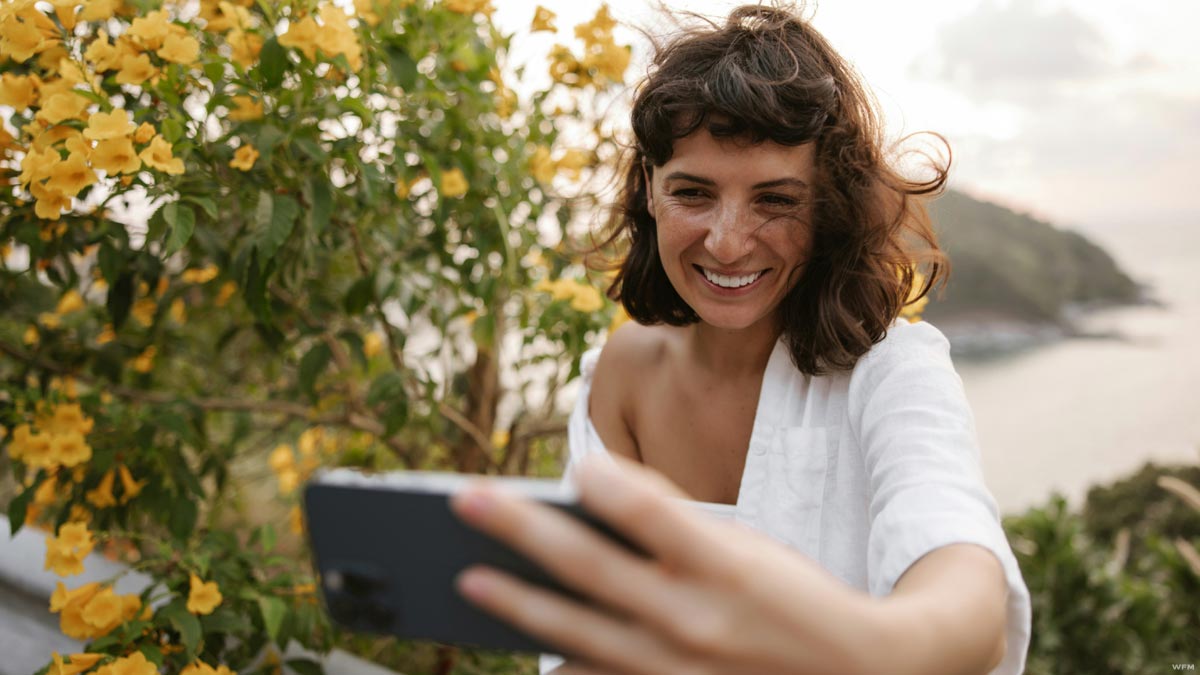 We Need to Talk About What's Happening to Australian Women in Online Video Spaces